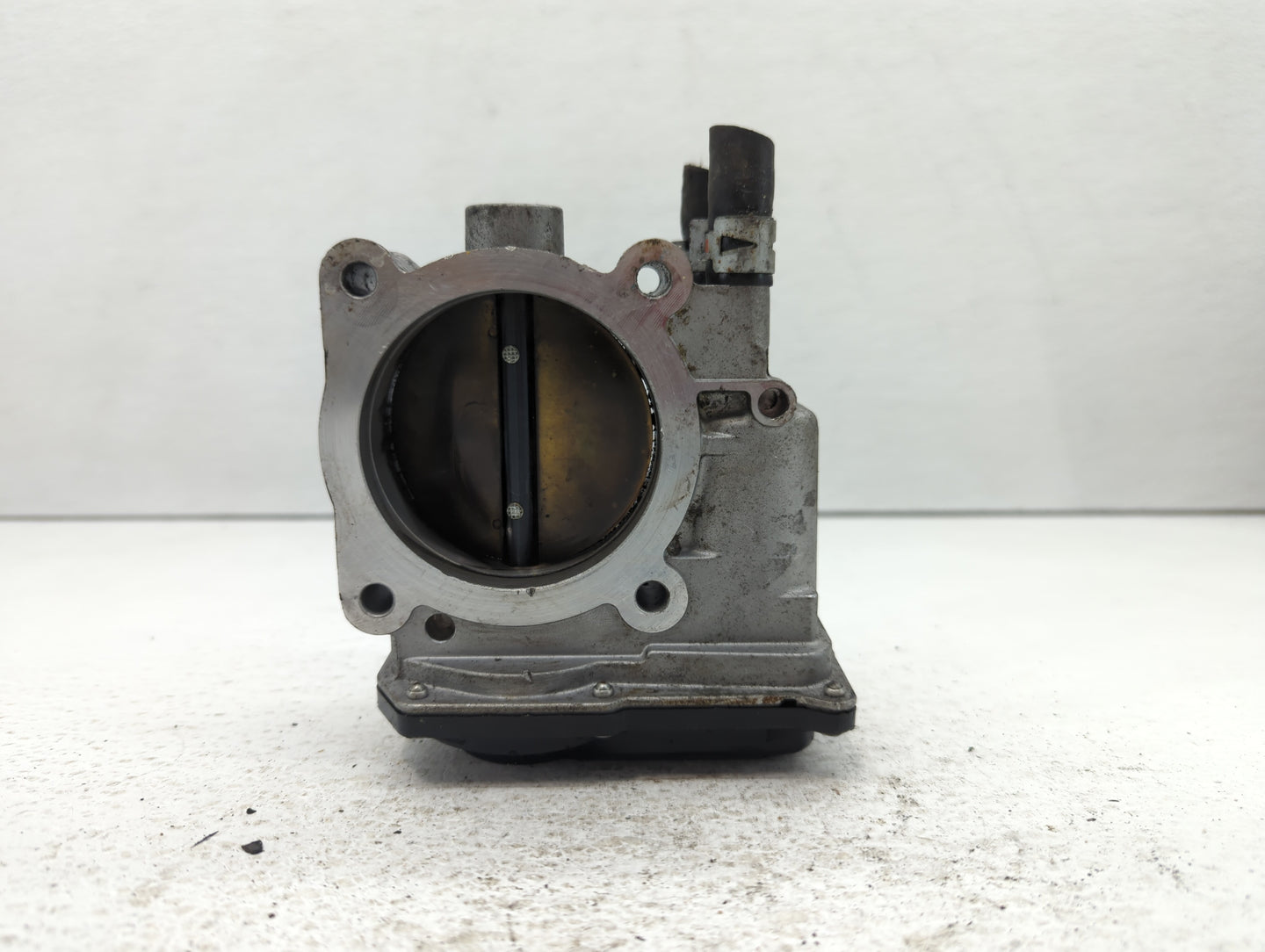 2007-2018 Lexus Es350 Throttle Body P/N:22030-31030 Fits OEM Used Auto Parts - Oemusedautoparts1.com