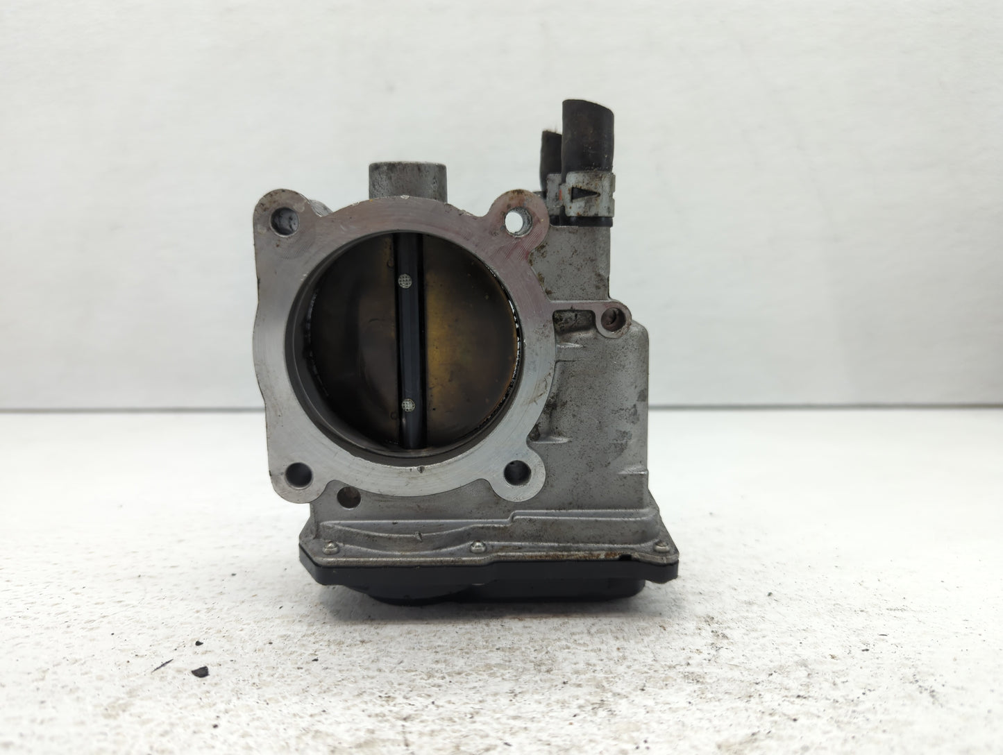 2007-2018 Lexus Es350 Throttle Body P/N:22030-31030 Fits OEM Used Auto Parts - Oemusedautoparts1.com