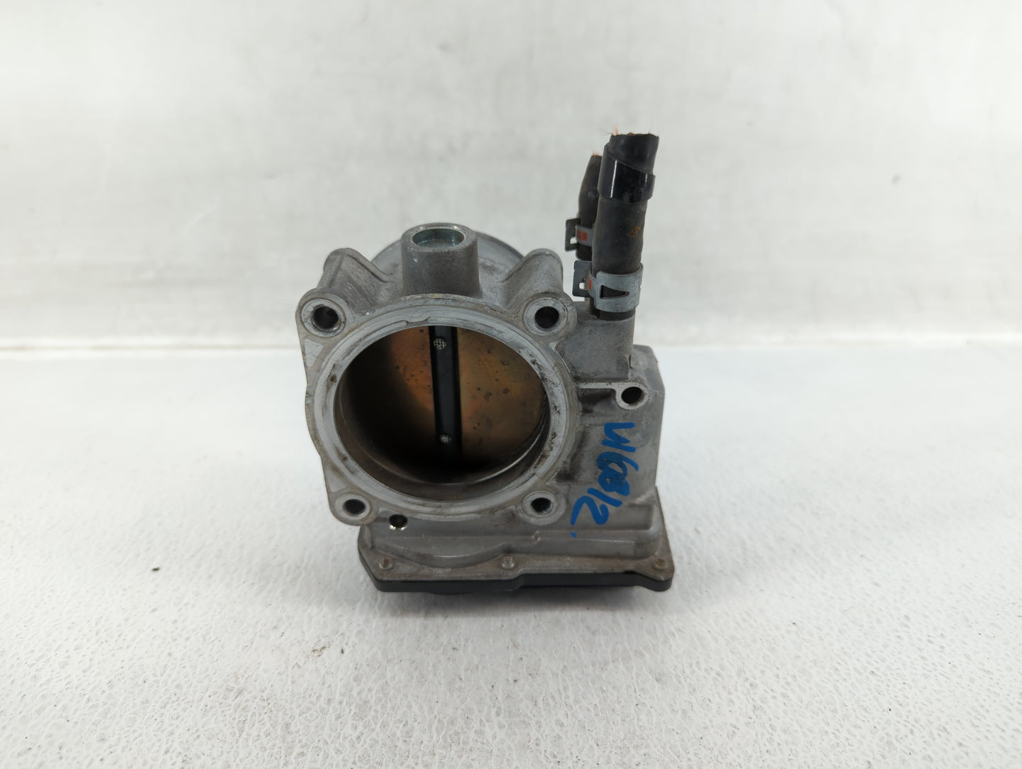 2007-2018 Lexus Es350 Throttle Body P/N:22030-31030 Fits OEM Used Auto Parts - Oemusedautoparts1.com