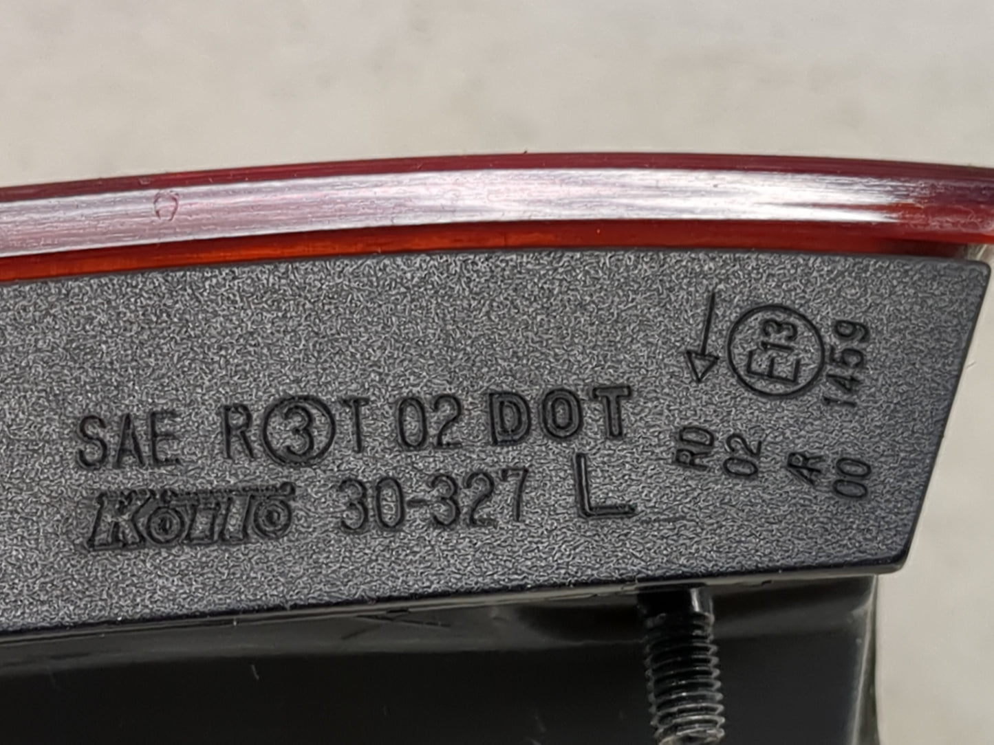 2007-2011 Lexus Gs350 Driver Left Side Deck Lid Mounted Tail Light - Oemusedautoparts1.com