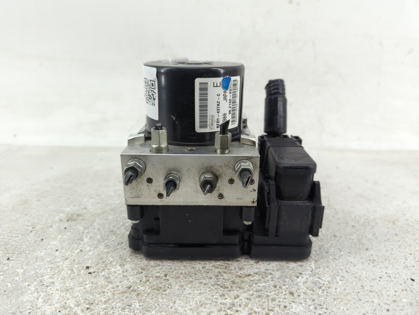 2009-2010 Lexus Is250 ABS Pump Control Module Replacement P/N:BFD1-437AZ-C Fits Fits 2009 2010 OEM Used Auto Parts - Oemused