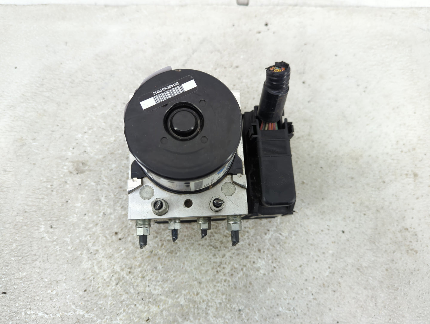 2009-2010 Lexus Is250 ABS Pump Control Module Replacement P/N:BFD1-437AZ-C Fits Fits 2009 2010 OEM Used Auto Parts - Oemused