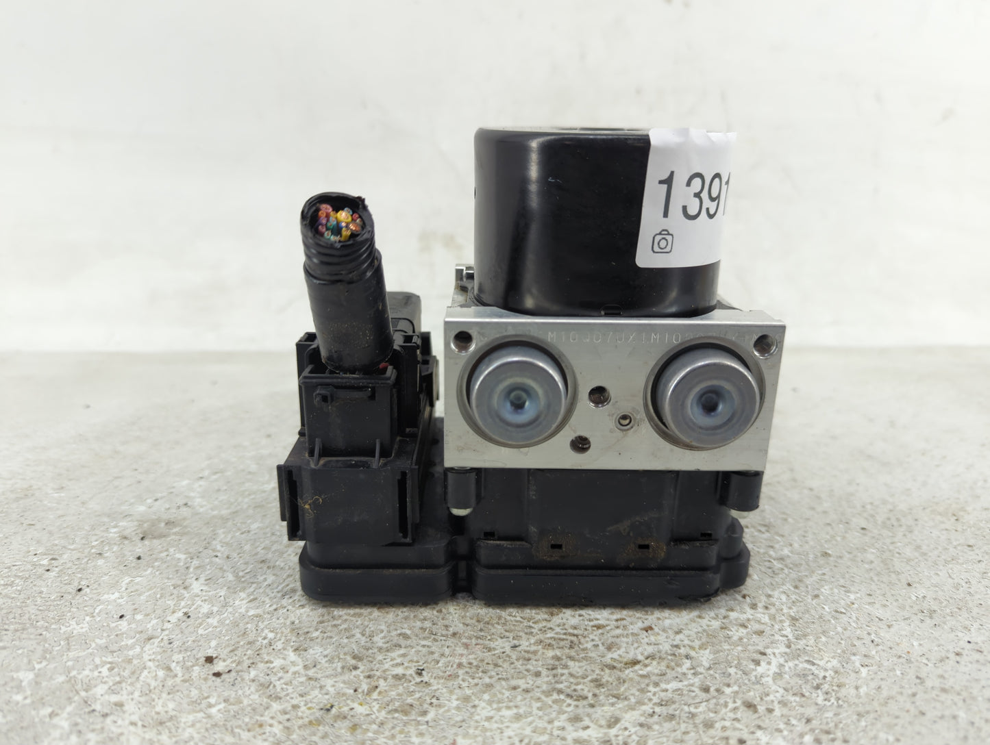 2009-2010 Lexus Is250 ABS Pump Control Module Replacement P/N:BFD1-437AZ-C Fits Fits 2009 2010 OEM Used Auto Parts - Oemused