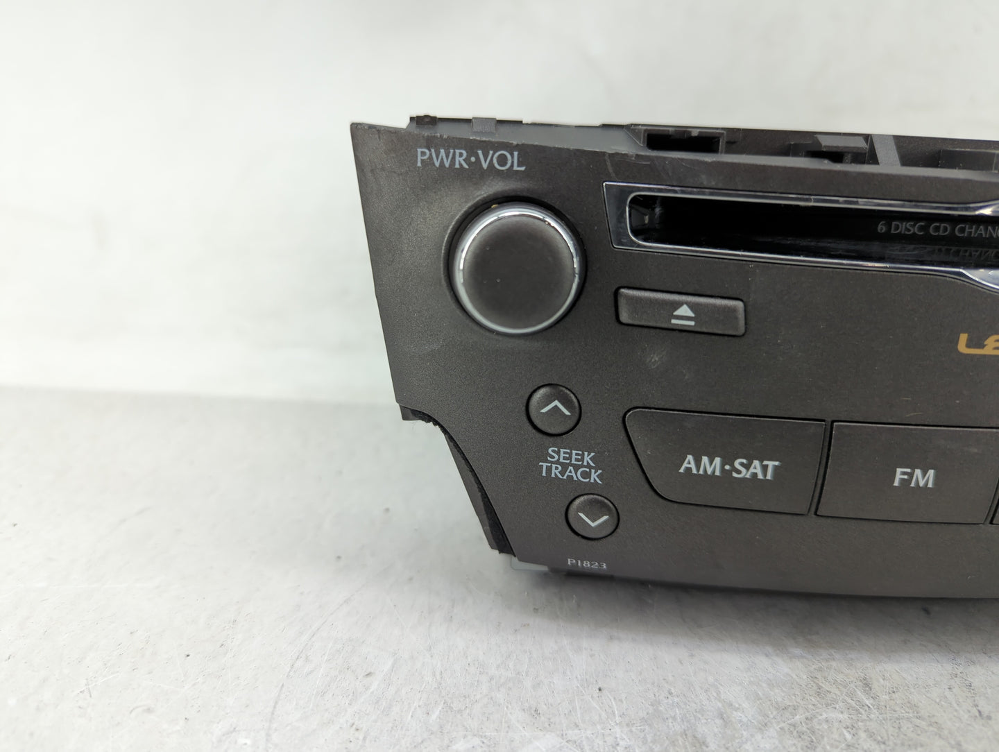 2009 Lexus Is250 Radio AM FM Cd Player Receiver Replacement P/N:86120-53580 Fits OEM Used Auto Parts - Oemusedautoparts1.com