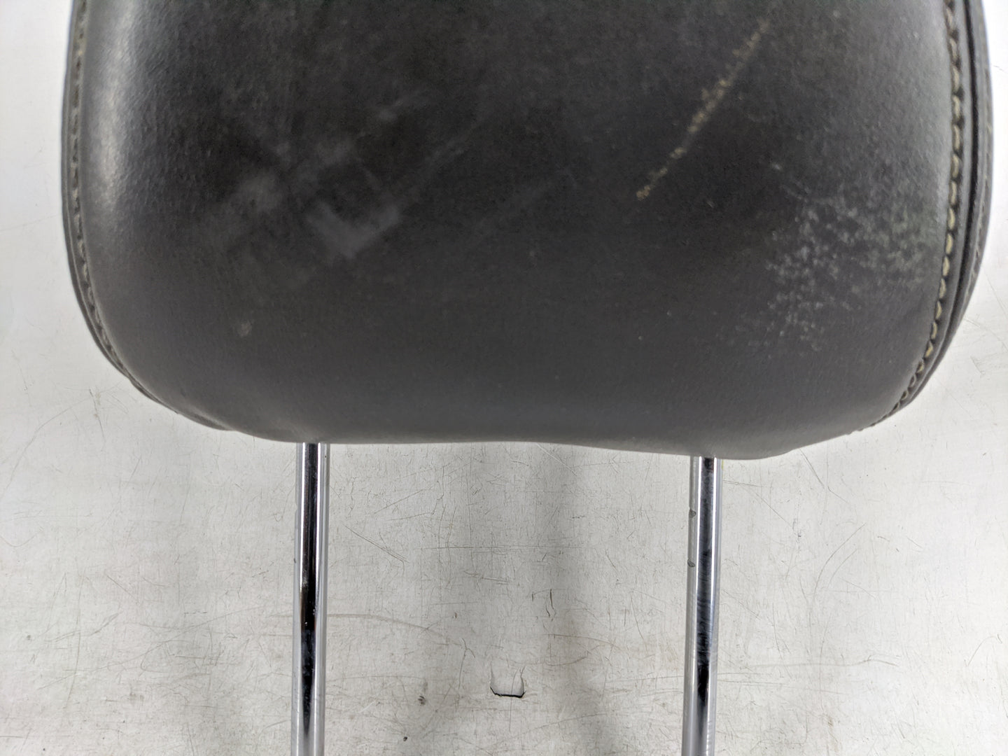 2009-2009 Lexus Is250 Headrest Head Rest Front Driver Seat Black 1412764 - Oemusedautoparts1.com