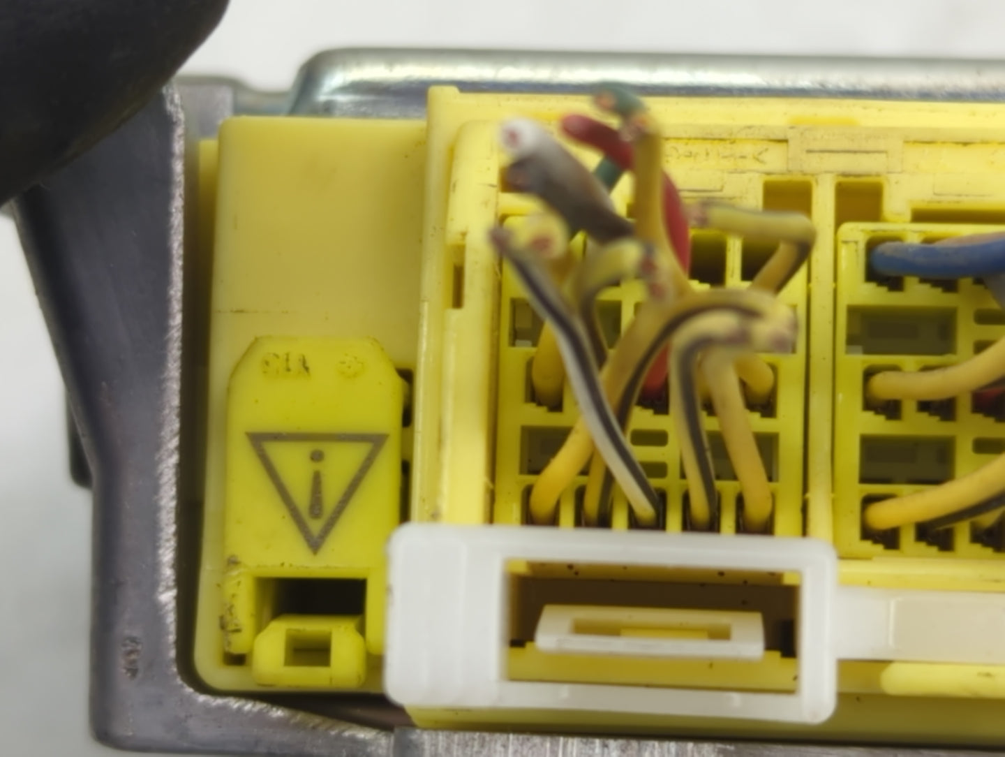 2006-2012 Lexus Is350 Safety Restraint Srs Airbag Control Module - Oemusedautoparts1.com