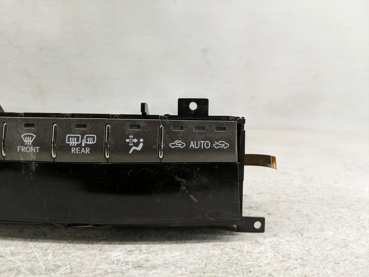 2007-2009 Lexus Ls460 Climate Control Module Temperature AC/Heater Replacement P/N:13441630-4AD Fits Fits 2007 2008 2009 OEM
