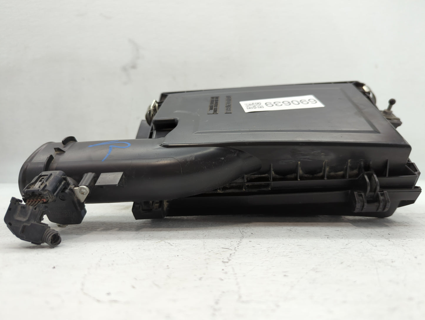 2007-2017 Lexus Ls460 Air Cleaner Intake-duct Hose Tube - Oemusedautoparts1.com