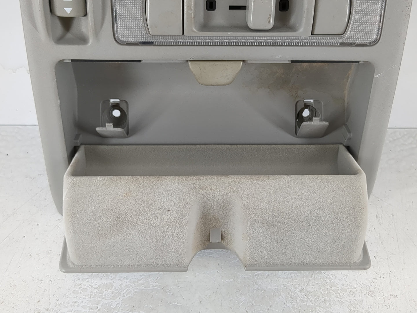 2009 Lexus Rx350 Overhead Roof Console - Oemusedautoparts1.com
