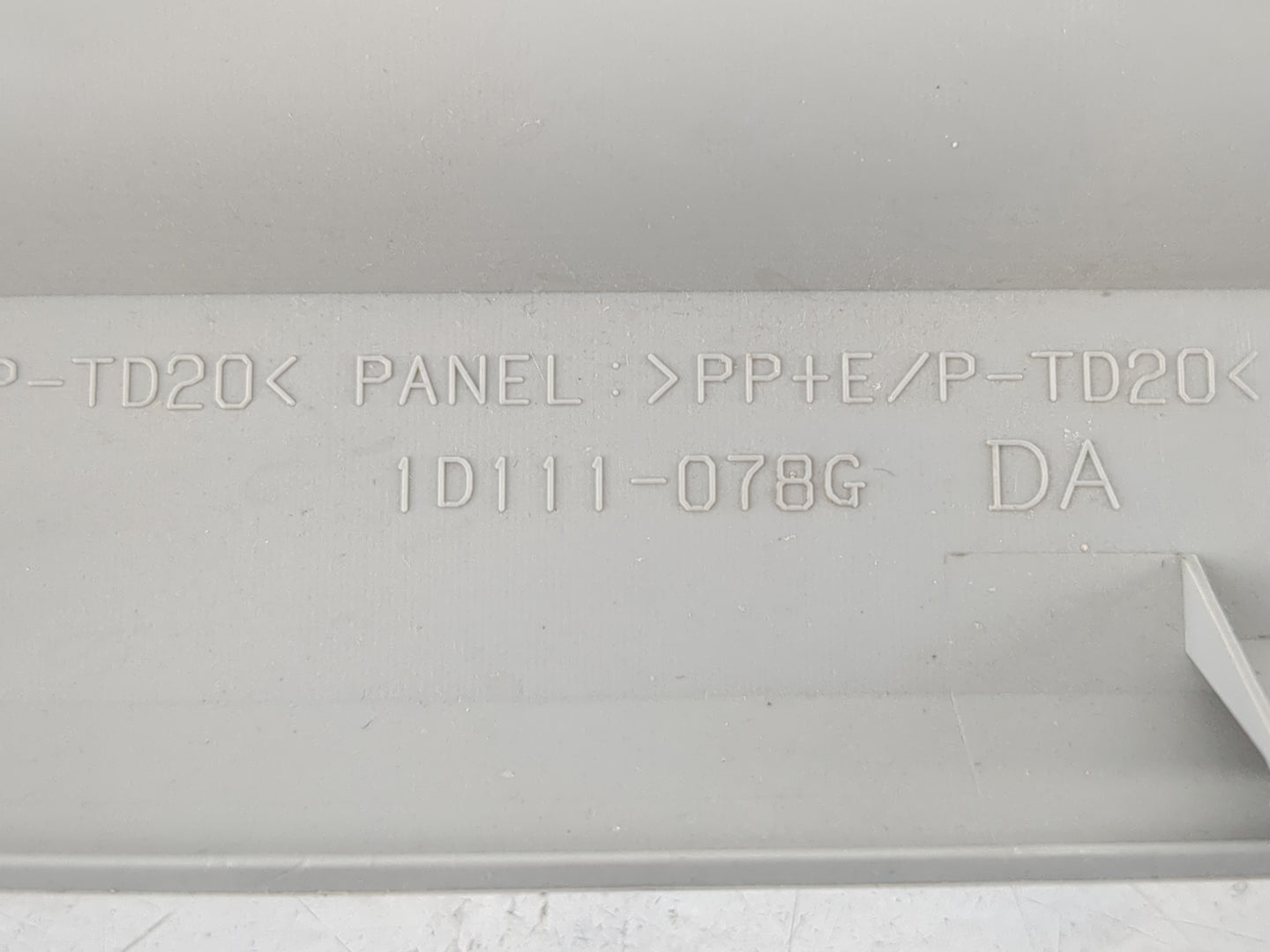 2009 Lexus Rx350 Overhead Roof Console - Oemusedautoparts1.com