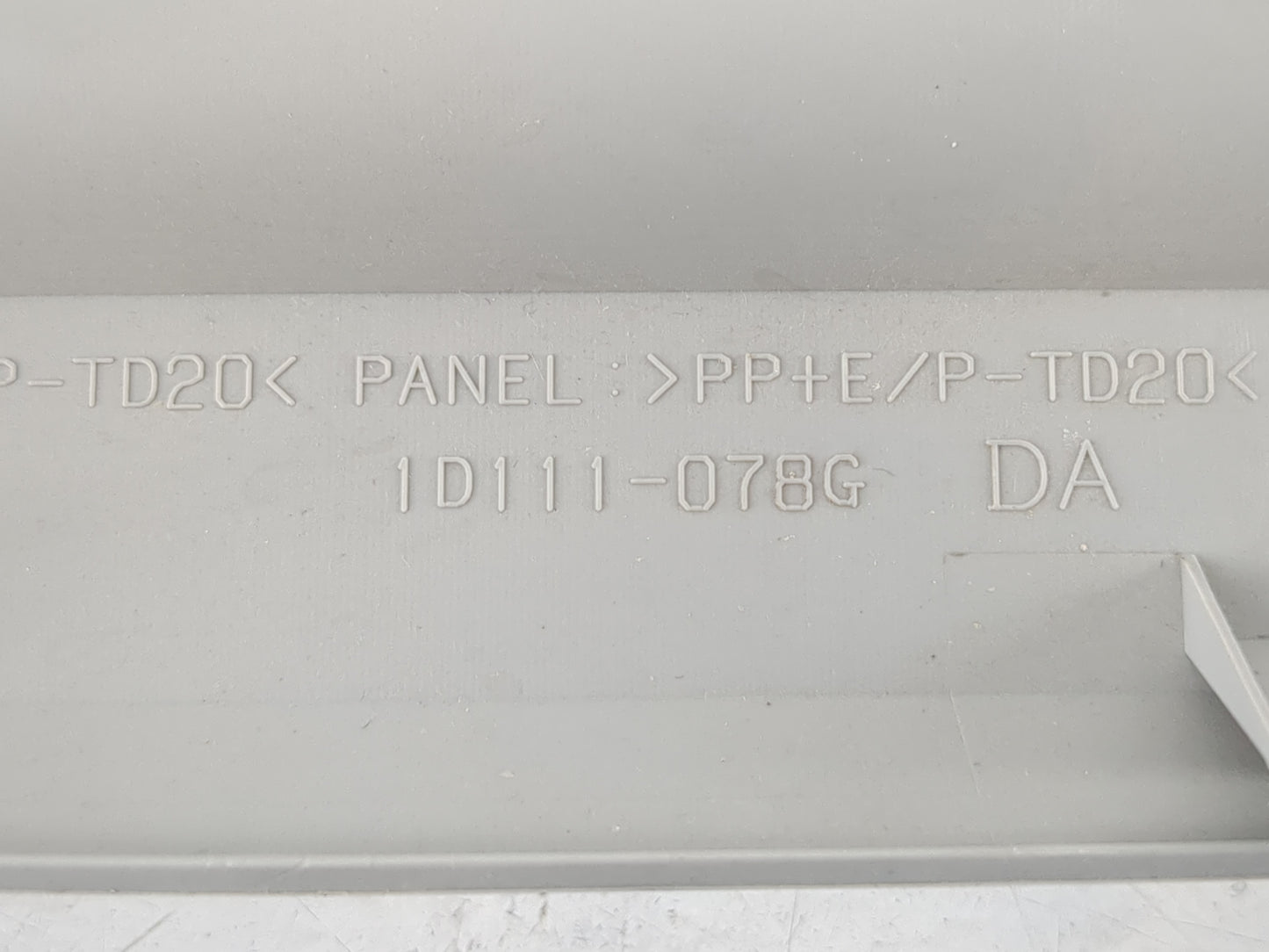 2009 Lexus Rx350 Overhead Roof Console - Oemusedautoparts1.com