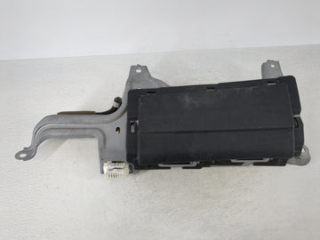 2007-2009 Lexus Rx350 Air Bag Driver Left Knee OEM P/N:101451108M06 Fits Fits 2004 2005 2006 2007 2008 2009 OEM Used Auto Pa