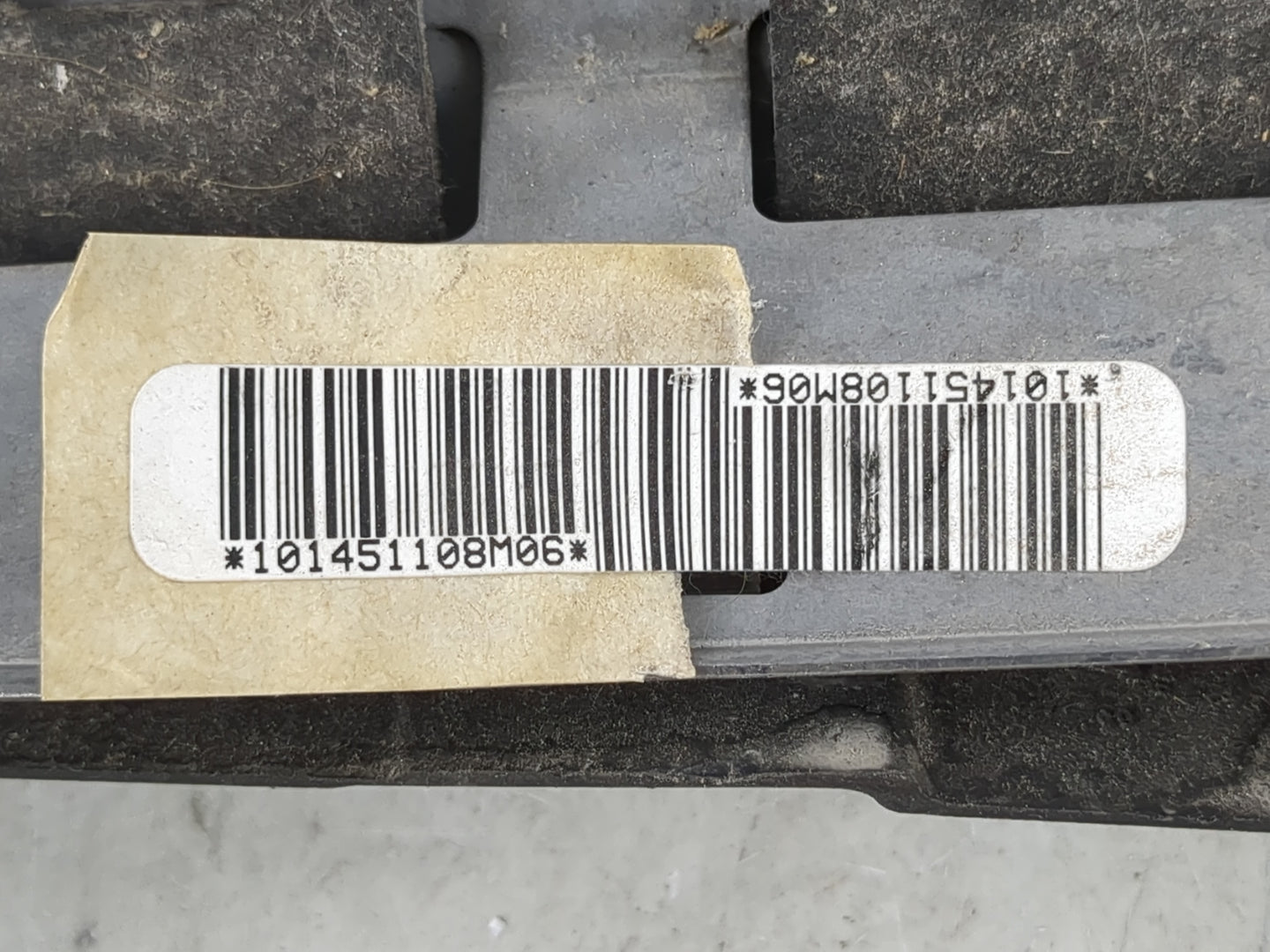 2007-2009 Lexus Rx350 Air Bag Driver Left Knee OEM P/N:101451108M06 Fits Fits 2004 2005 2006 2007 2008 2009 OEM Used Auto Pa