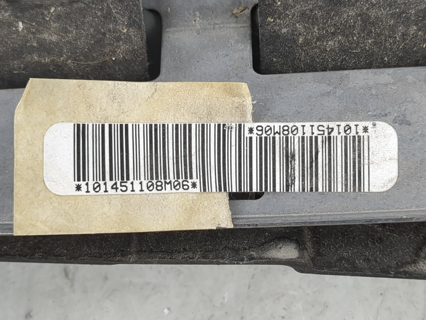 2007-2009 Lexus Rx350 Air Bag Driver Left Knee OEM P/N:101451108M06 Fits Fits 2004 2005 2006 2007 2008 2009 OEM Used Auto Pa