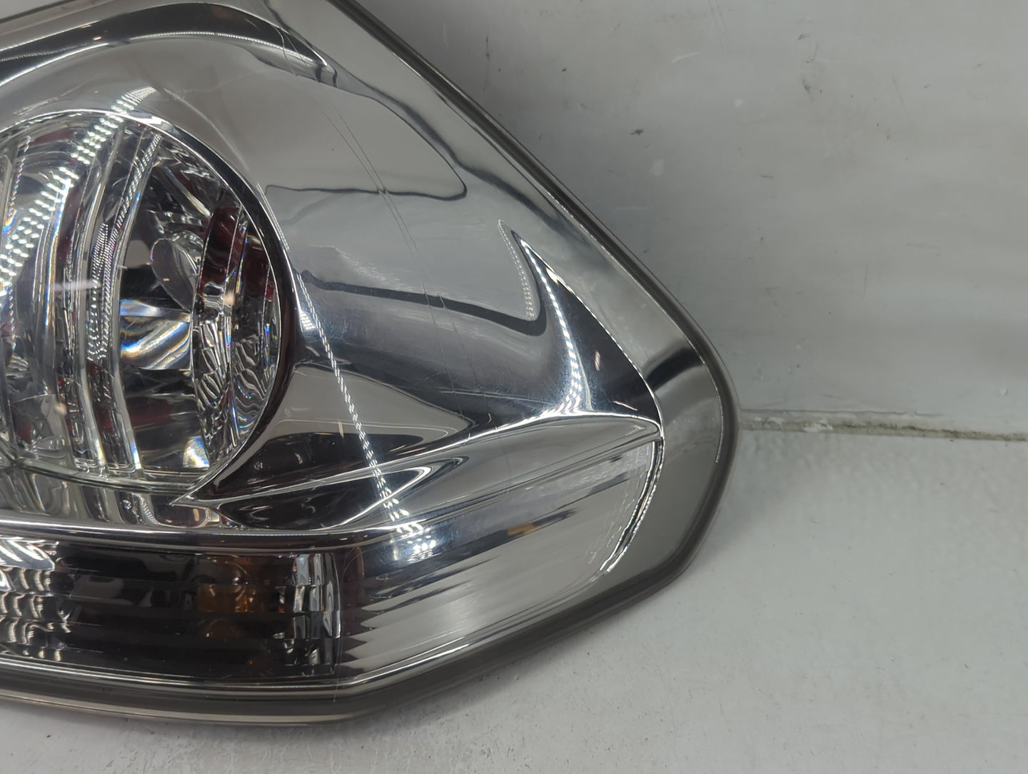 2007-2009 Lexus Rx350 Tail Light Assembly Passenger Right OEM Fits Fits 2004 2005 2006 2007 2008 2009 OEM Used Auto Parts - 