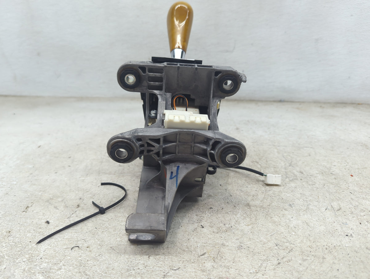 2009 Lexus Rx350 Floor Console Assembly Shifter - Oemusedautoparts1.com