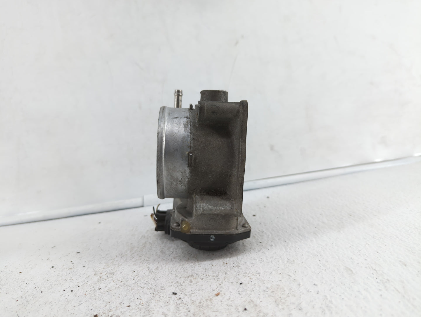 2007-2015 Lexus Rx350 Throttle Body P/N:22030-0P050 22030-31030 Fits OEM Used Auto Parts - Oemusedautoparts1.com