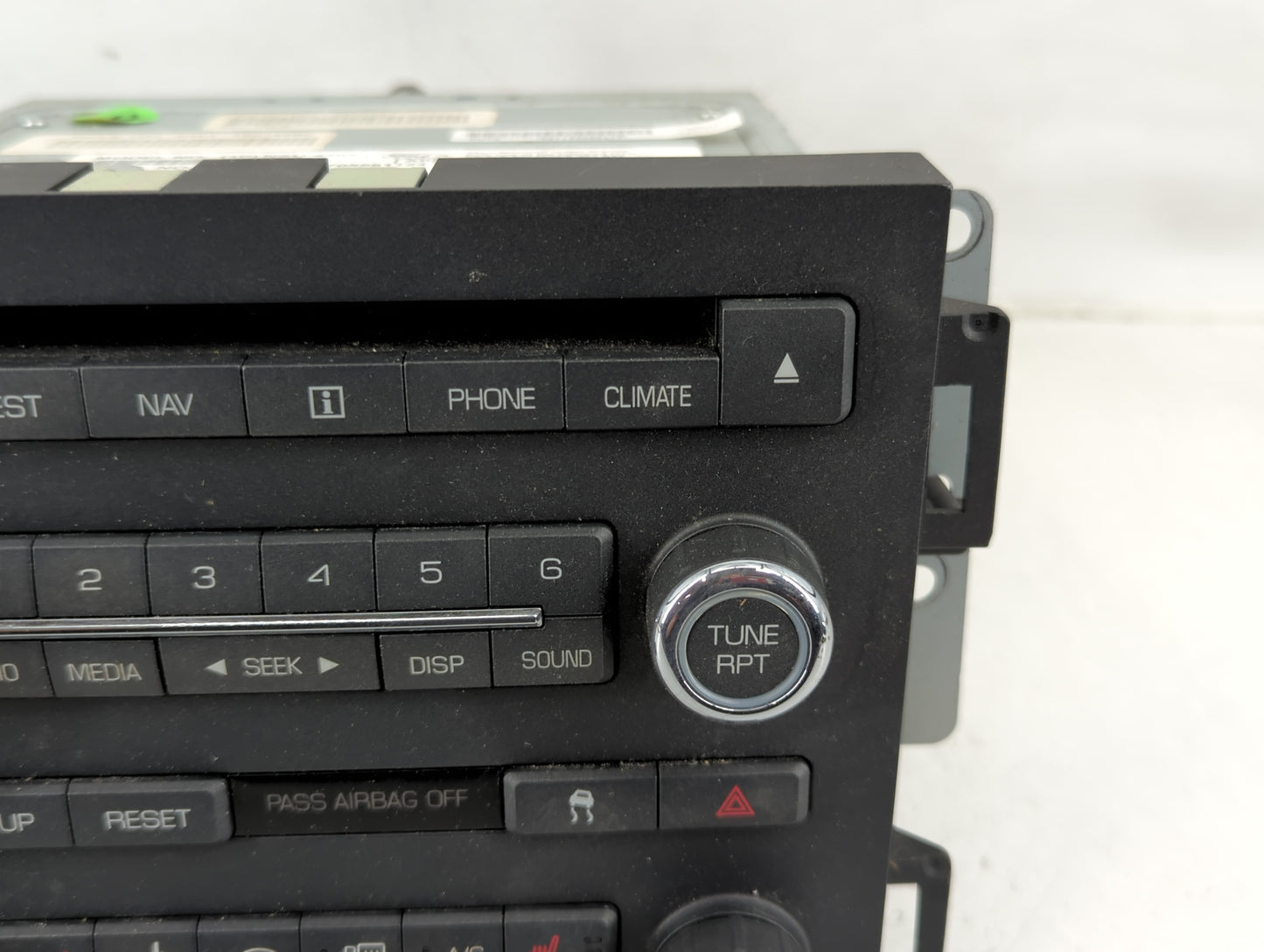 2009 Lincoln Mks Radio AM FM Cd Player Receiver Replacement Fits OEM Used Auto Parts - Oemusedautoparts1.com