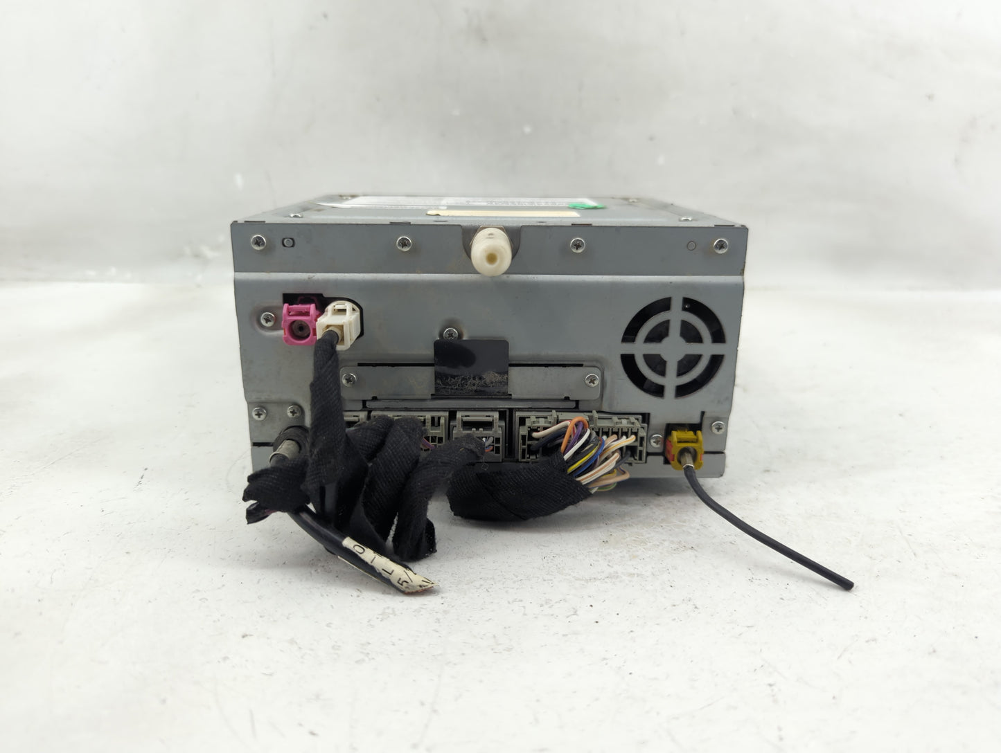 2009 Lincoln Mks Radio AM FM Cd Player Receiver Replacement P/N:NAU-4201 Fits OEM Used Auto Parts - Oemusedautoparts1.com