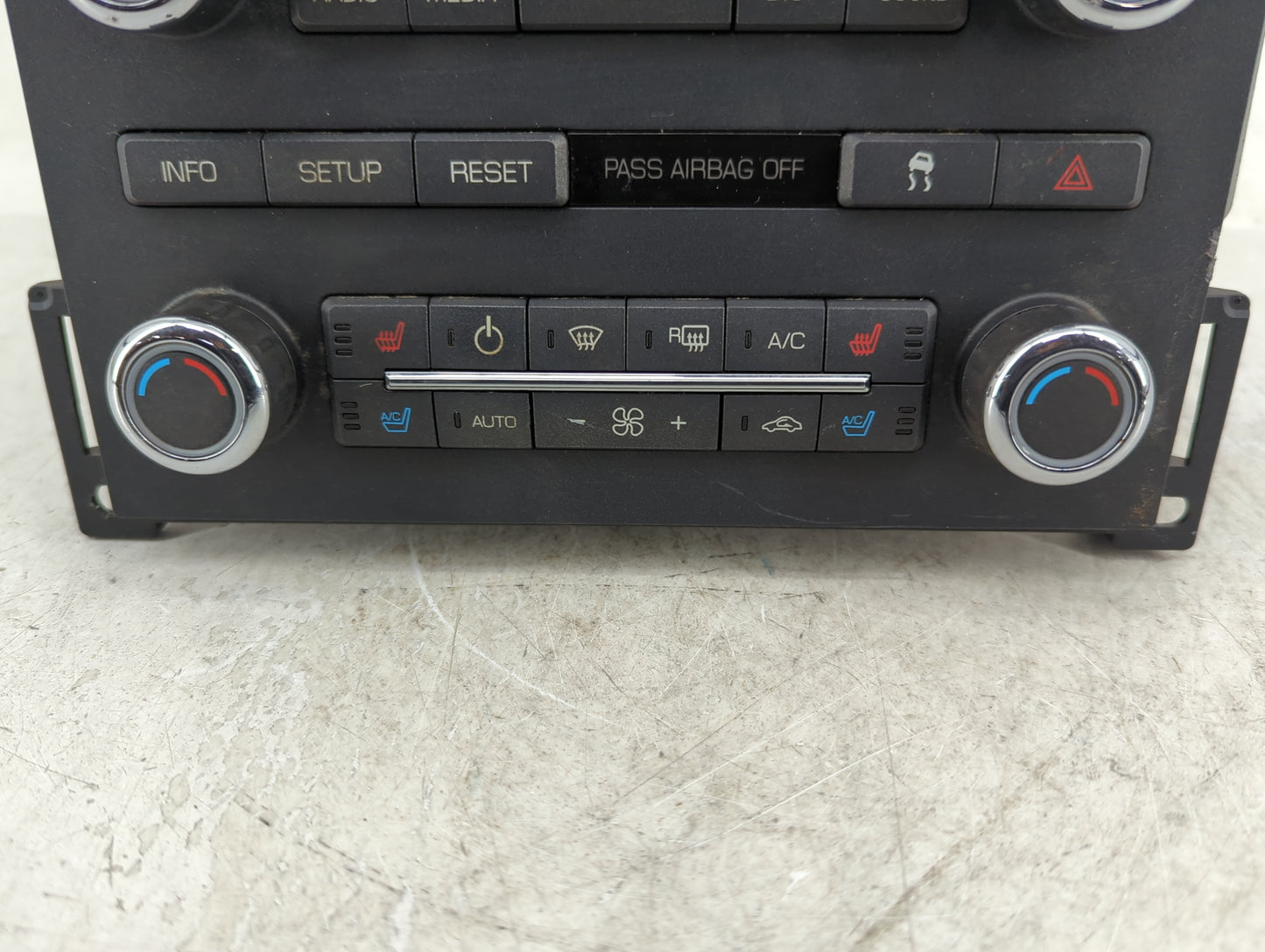 2009 Lincoln Mks Radio AM FM Cd Player Receiver Replacement P/N:8A5T 19C156AL Fits OEM Used Auto Parts - Oemusedautoparts1.c