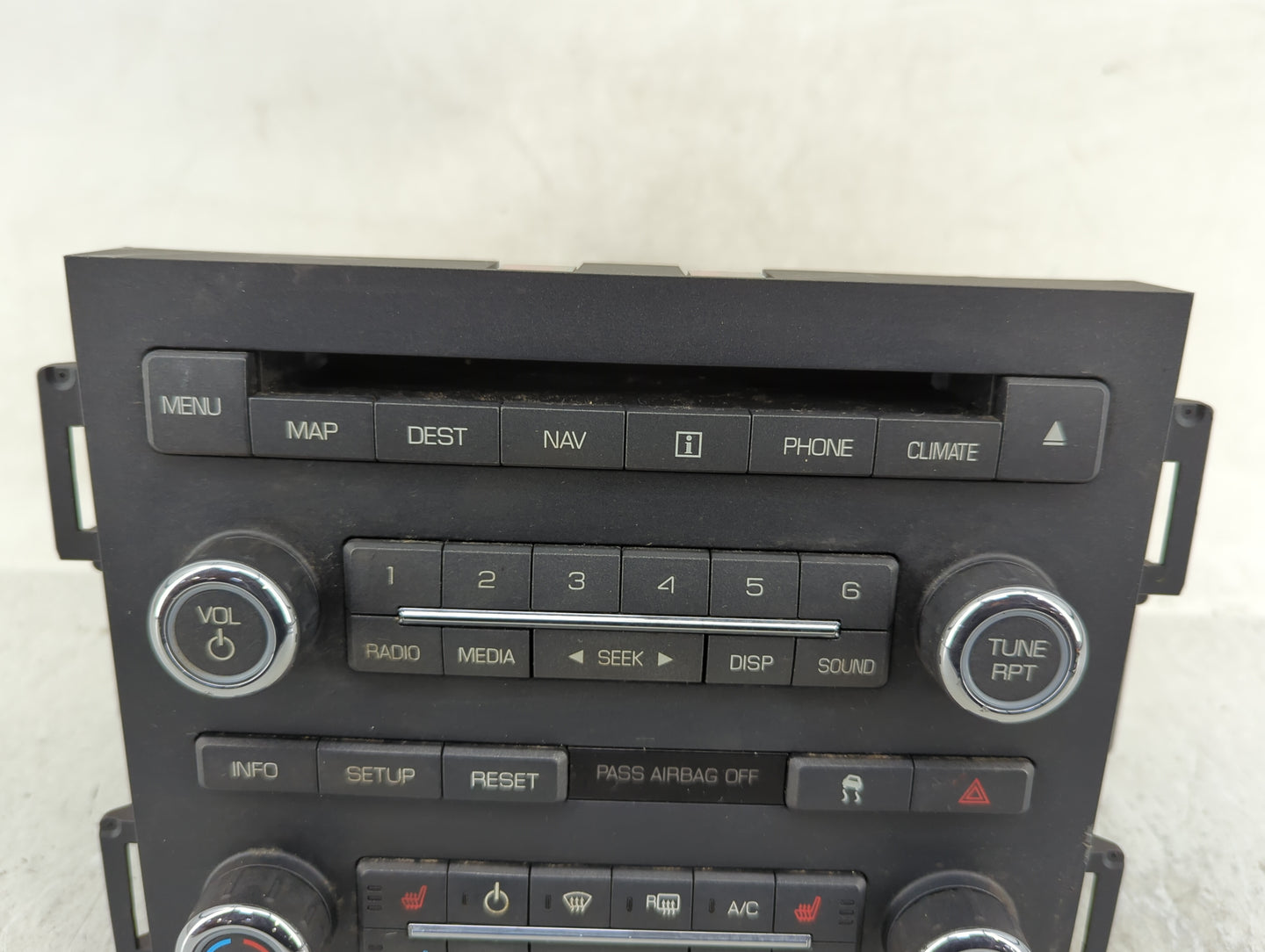 2009 Lincoln Mks Radio AM FM Cd Player Receiver Replacement P/N:8A5T 19C156AL Fits OEM Used Auto Parts - Oemusedautoparts1.c