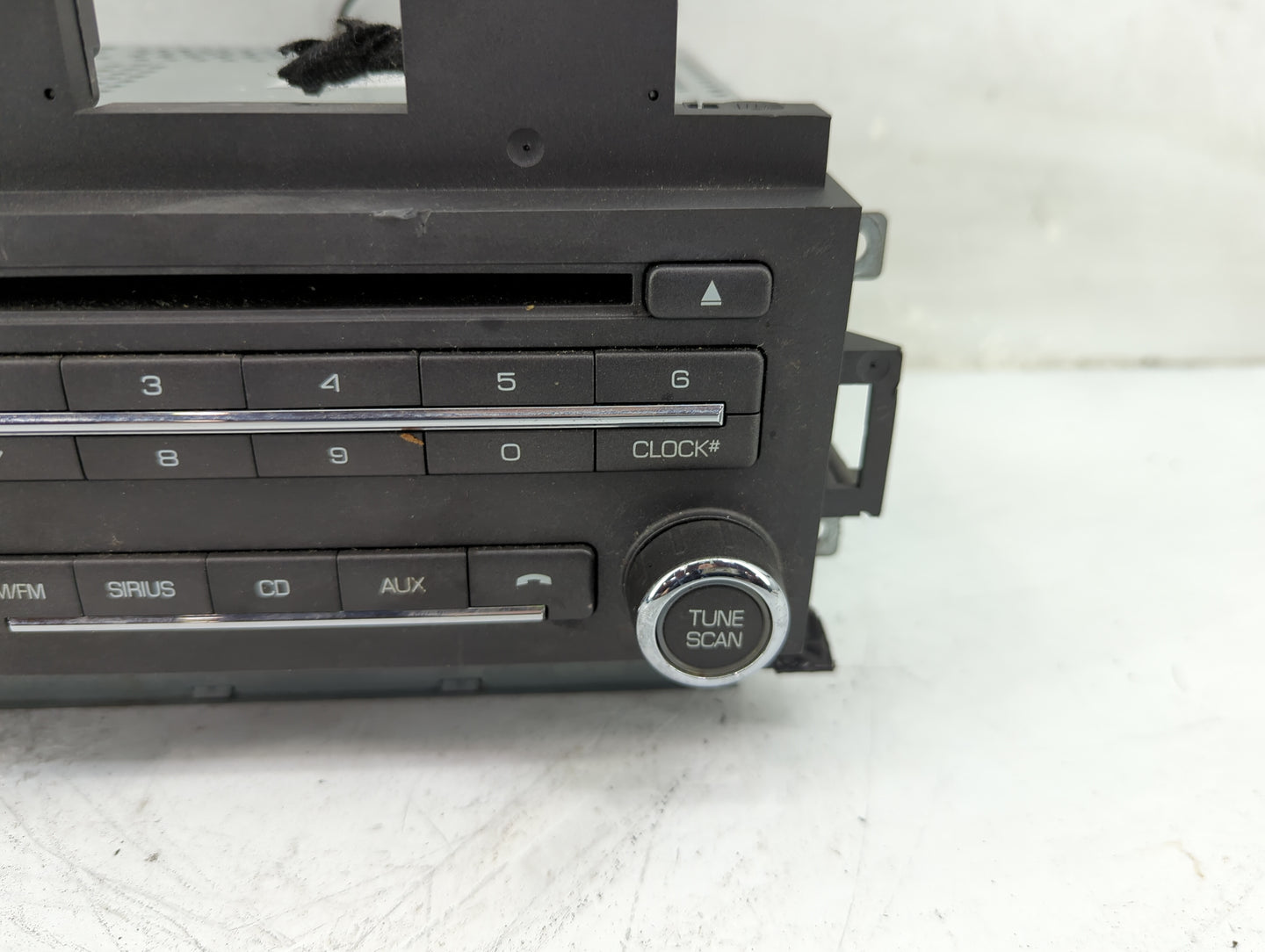 2009 Lincoln Mks Radio AM FM Cd Player Receiver Replacement P/N:8A5T-18C815-AG38N8 Fits OEM Used Auto Parts - Oemusedautopar