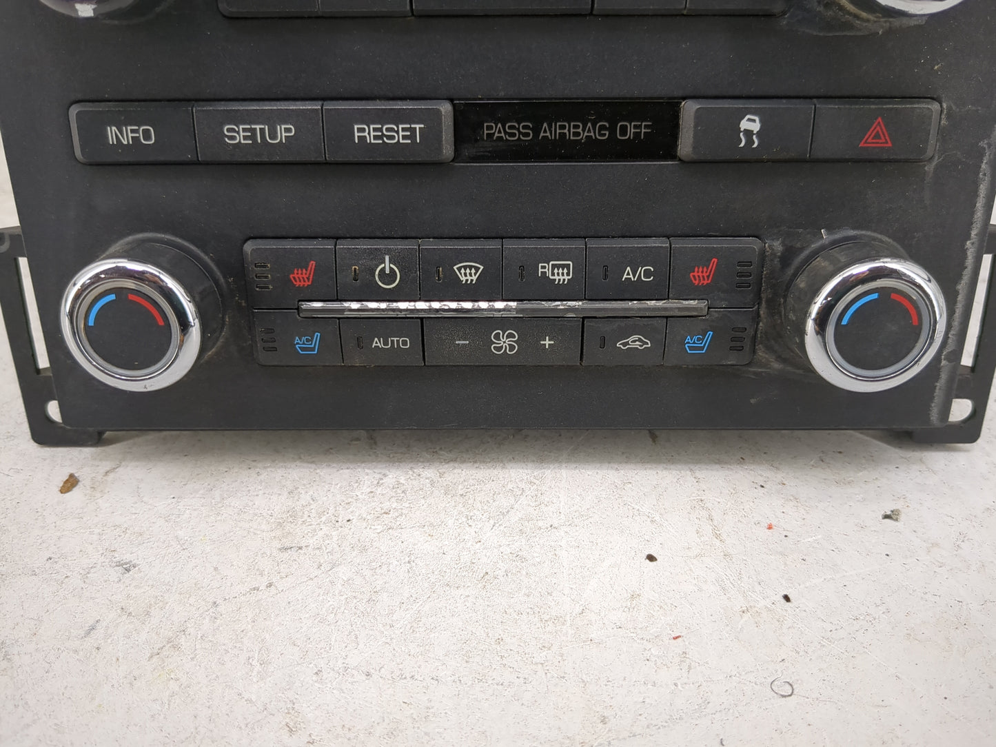 2009-2009 Lincoln Mks Radio Control Panel - Oemusedautoparts1.com