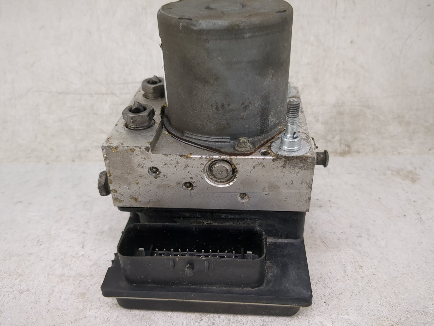 2009 Lincoln Mks ABS Pump Control Module Replacement P/N:0265236229 0265950543, 8A53-2C405-BA, 89113, E0132 Fits OEM Used Au