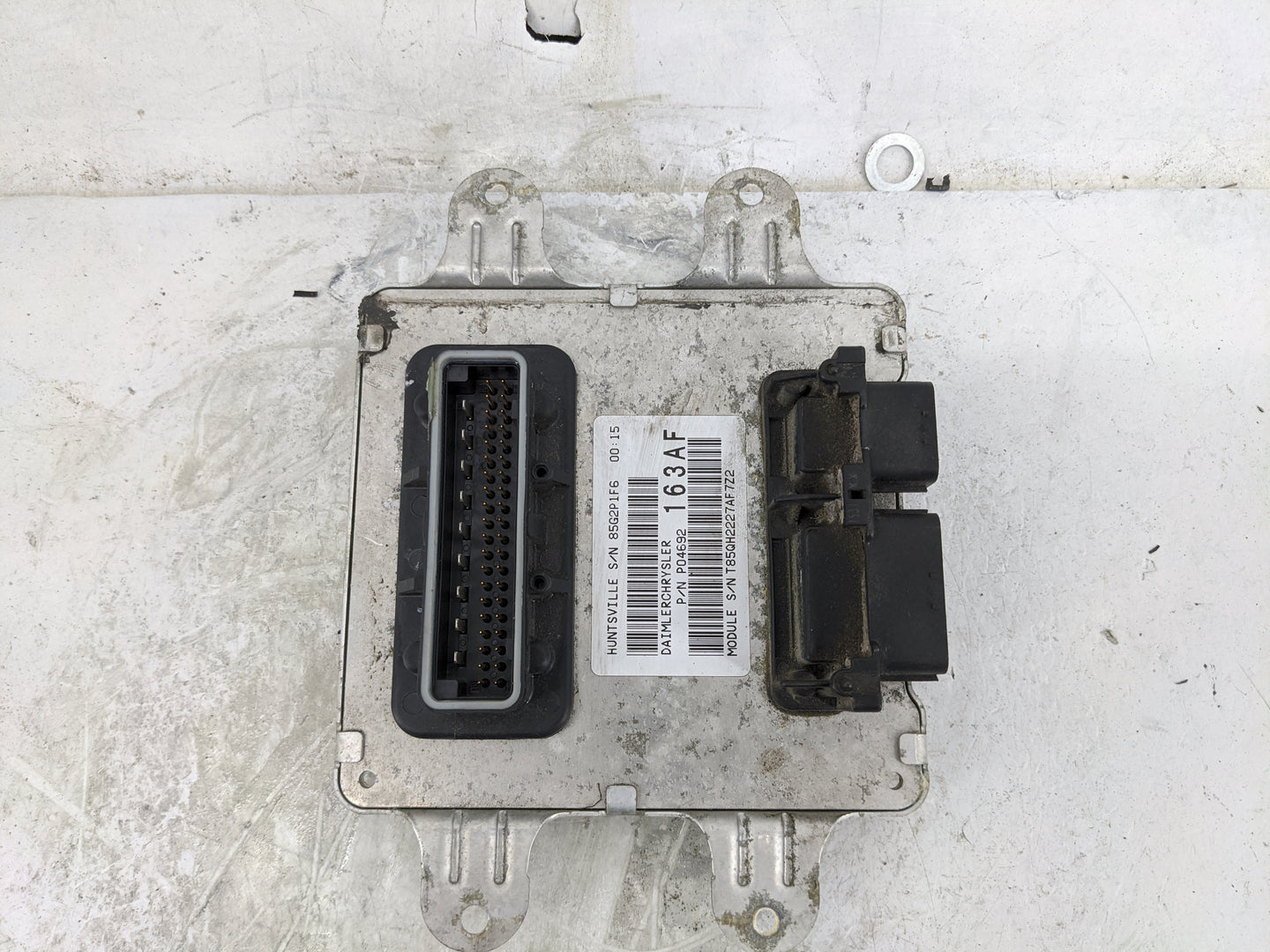 2009 Lincoln Mks PCM Engine Control Computer ECU ECM PCU OEM P/N:P04692163AF P04692160AF, T85QH2227AF722, 85G2P1F6 Fits OEM 