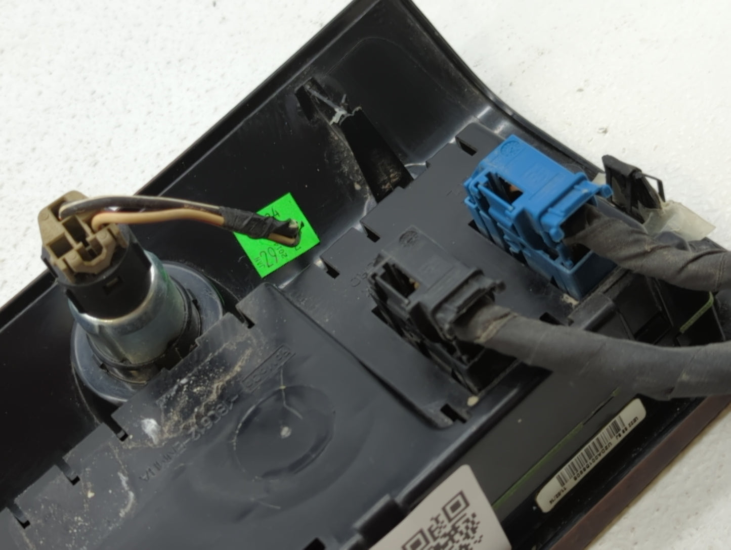 2009 Lincoln Mks Climate Control Module Temperature AC/Heater Replacement P/N:18C612-ENMHA Fits OEM Used Auto Parts - Oemuse