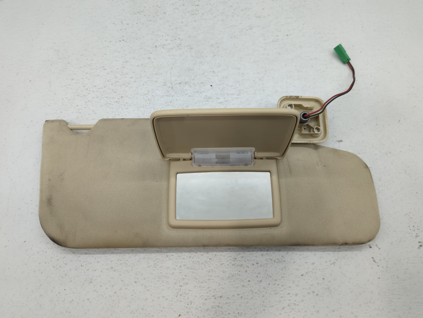 2009 Lincoln Mks Sun Visor Shade Replacement Passenger Right Mirror Fits OEM Used Auto Parts - Oemusedautoparts1.com