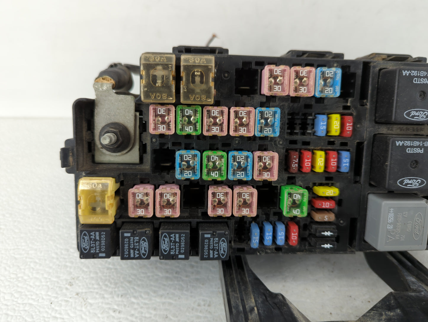 2009-2012 Lincoln Mks Fusebox Fuse Box Panel Relay Module P/N:8A5T-14A003-AA 8G1T-14A003-A0 Fits Fits 2009 2010 2011 2012 OE