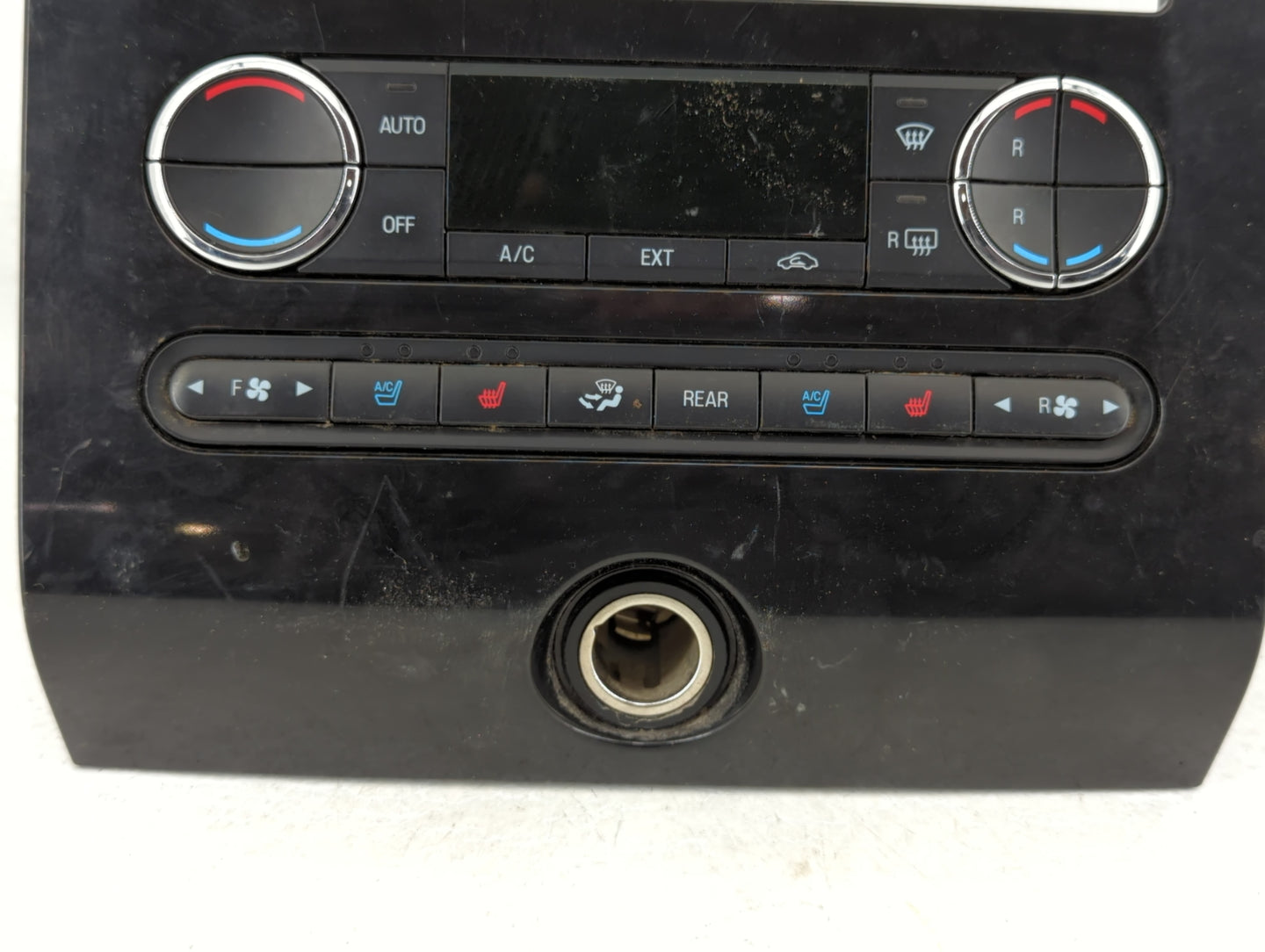 2009 Lincoln Mks Climate Control Module Temperature AC/Heater Replacement P/N:18C612-ENMHA Fits OEM Used Auto Parts - Oemuse