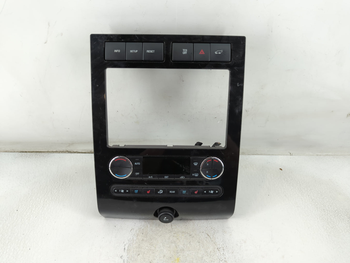 2009 Lincoln Mks Climate Control Module Temperature AC/Heater Replacement P/N:>PP-TD40< 18C612-DZU7A Fits OEM Used Auto Part
