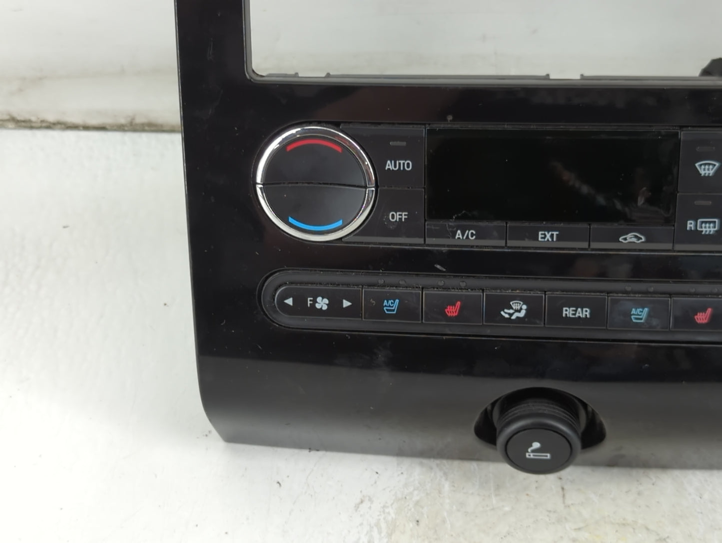 2009 Lincoln Mks Climate Control Module Temperature AC/Heater Replacement P/N:>PP-TD40< 18C612-DZU7A Fits OEM Used Auto Part