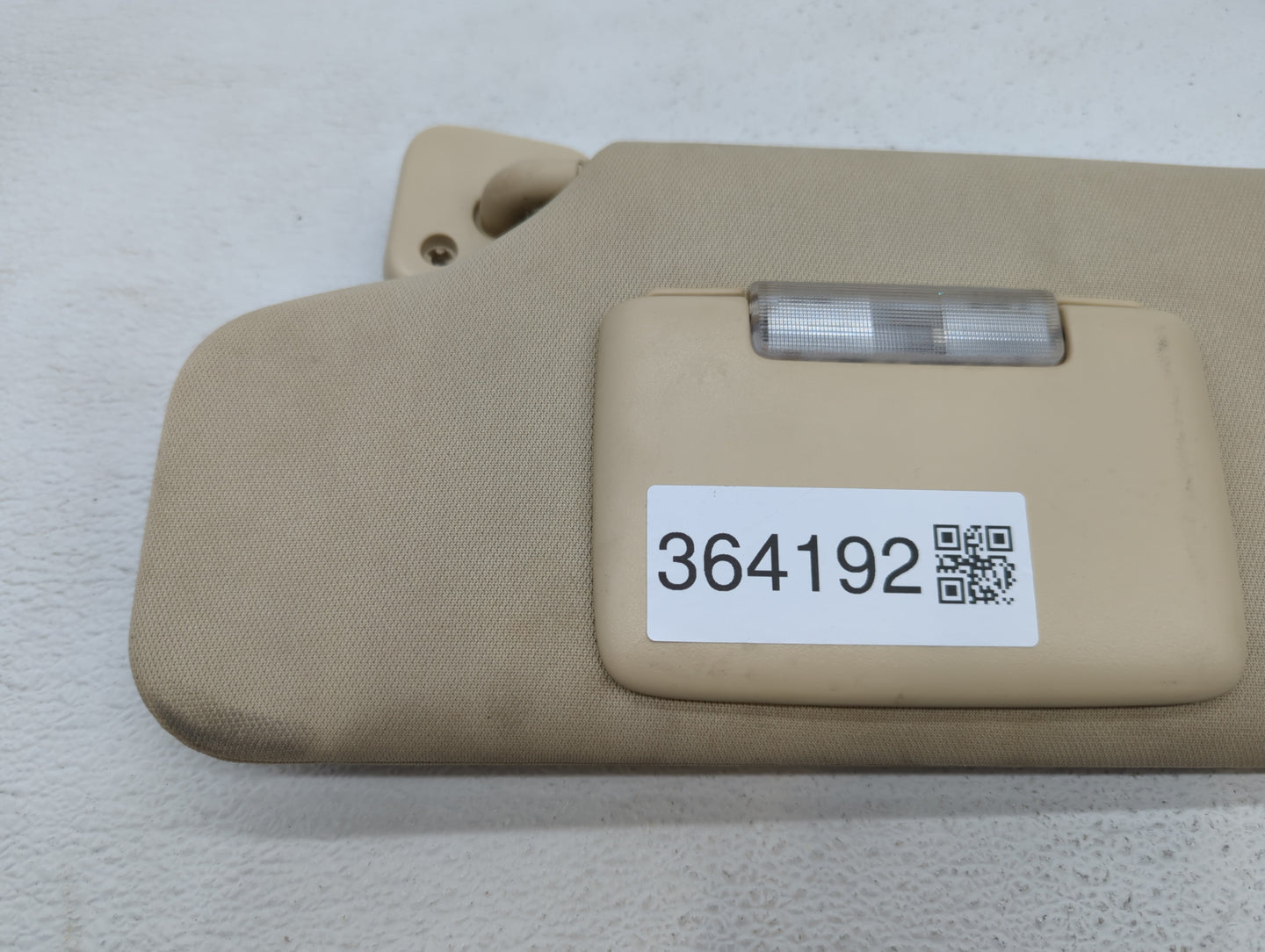 2009 Lincoln Mks Sun Visor Shade Replacement Driver Left Mirror Fits OEM Used Auto Parts - Oemusedautoparts1.com