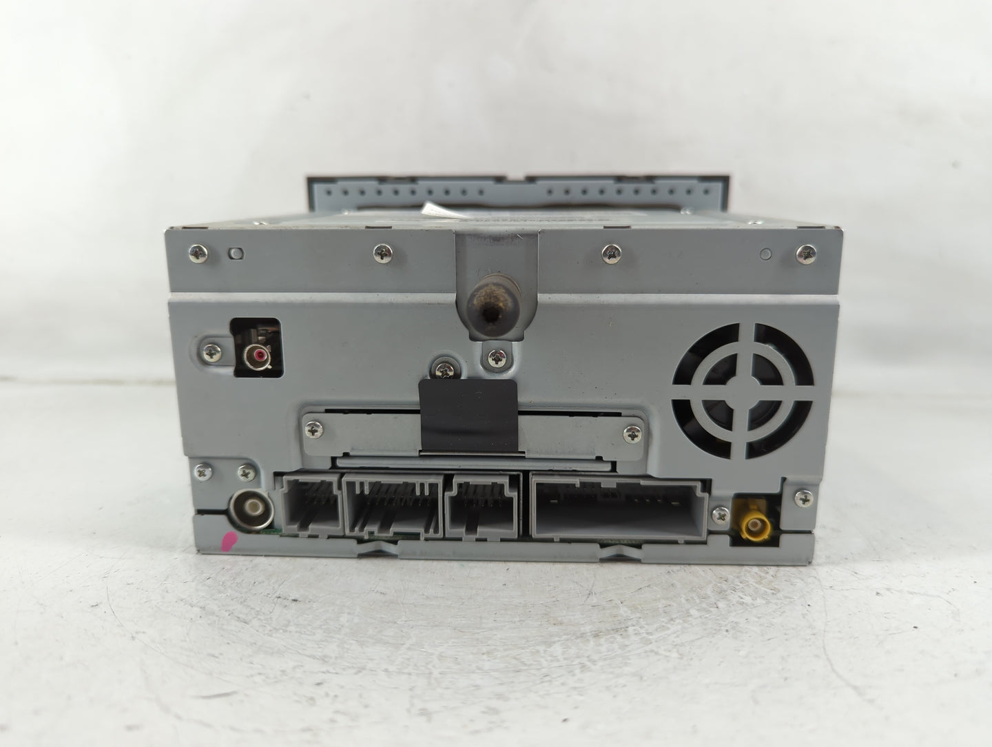 2009 Lincoln Mkx Radio AM FM Cd Player Receiver Replacement Fits OEM Used Auto Parts - Oemusedautoparts1.com