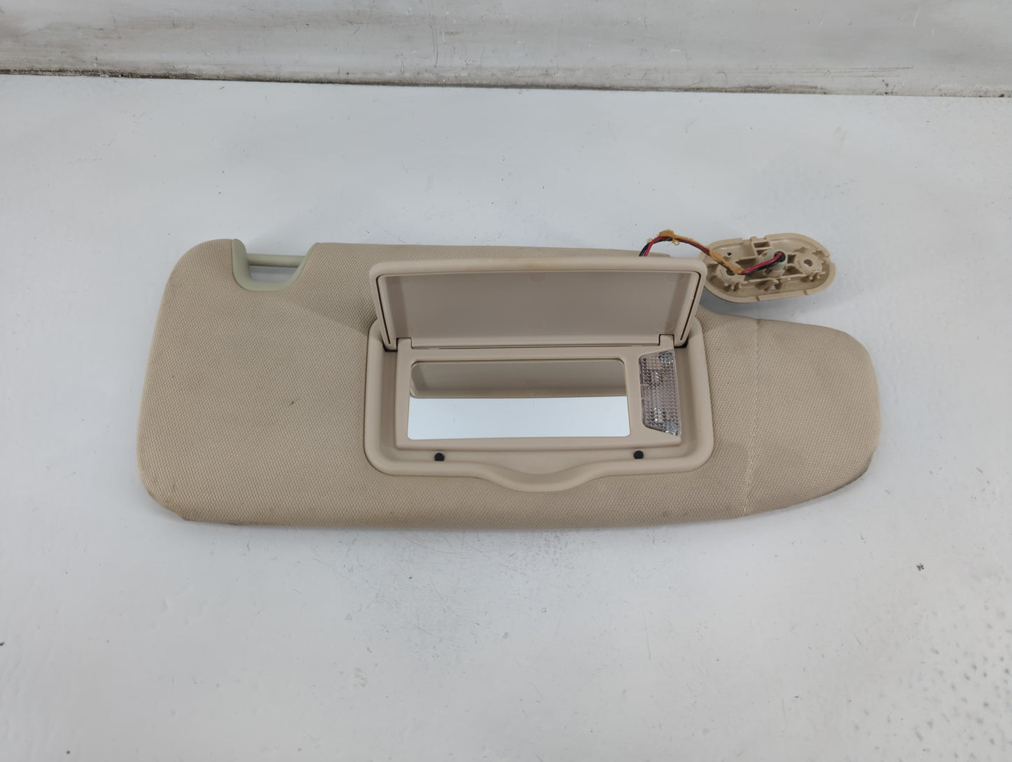 2007-2009 Lincoln Mkz Sun Visor Shade Replacement Passenger Right Mirror Fits Fits 2006 2007 2008 2009 OEM Used Auto Parts -