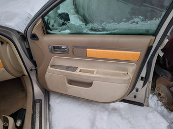 compare product 2009 Lincoln Mkz Front Right Passenger Interior Door Panel Trim