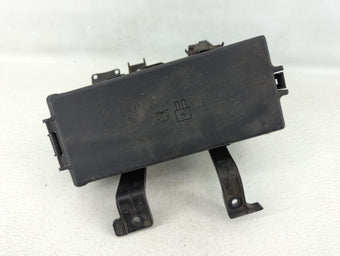 compare product 2007-2010 Lincoln Mkz Fusebox Fuse Box Panel Relay Module P/N:7E5T-14A003-AB Fits Fits 2007 2008 2009 2010 OEM Used Auto Parts