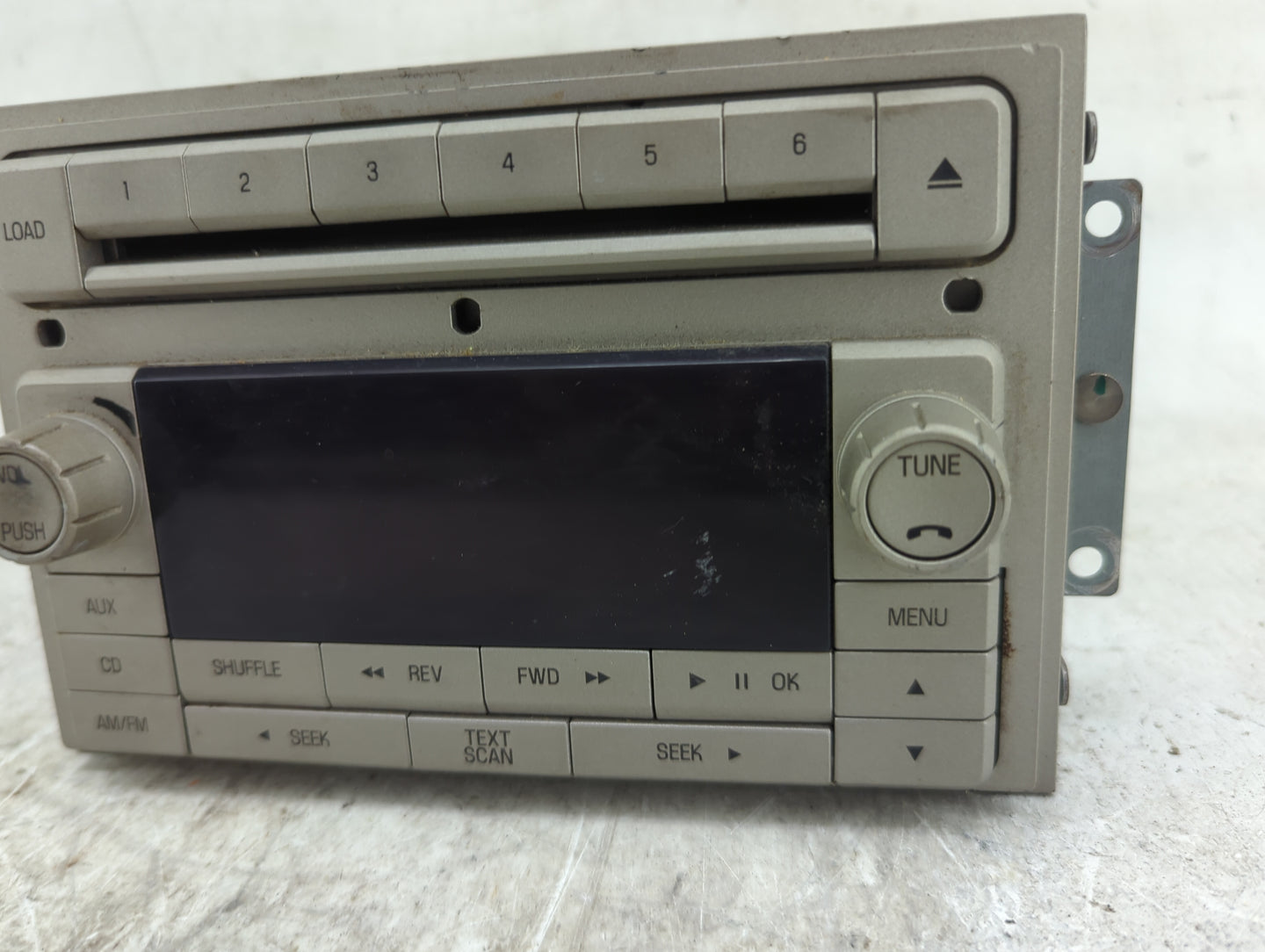2009 Lincoln Navigator Radio AM FM Cd Player Receiver Replacement P/N:DEH-MG2187ZF Fits OEM Used Auto Parts - Oemusedautopar