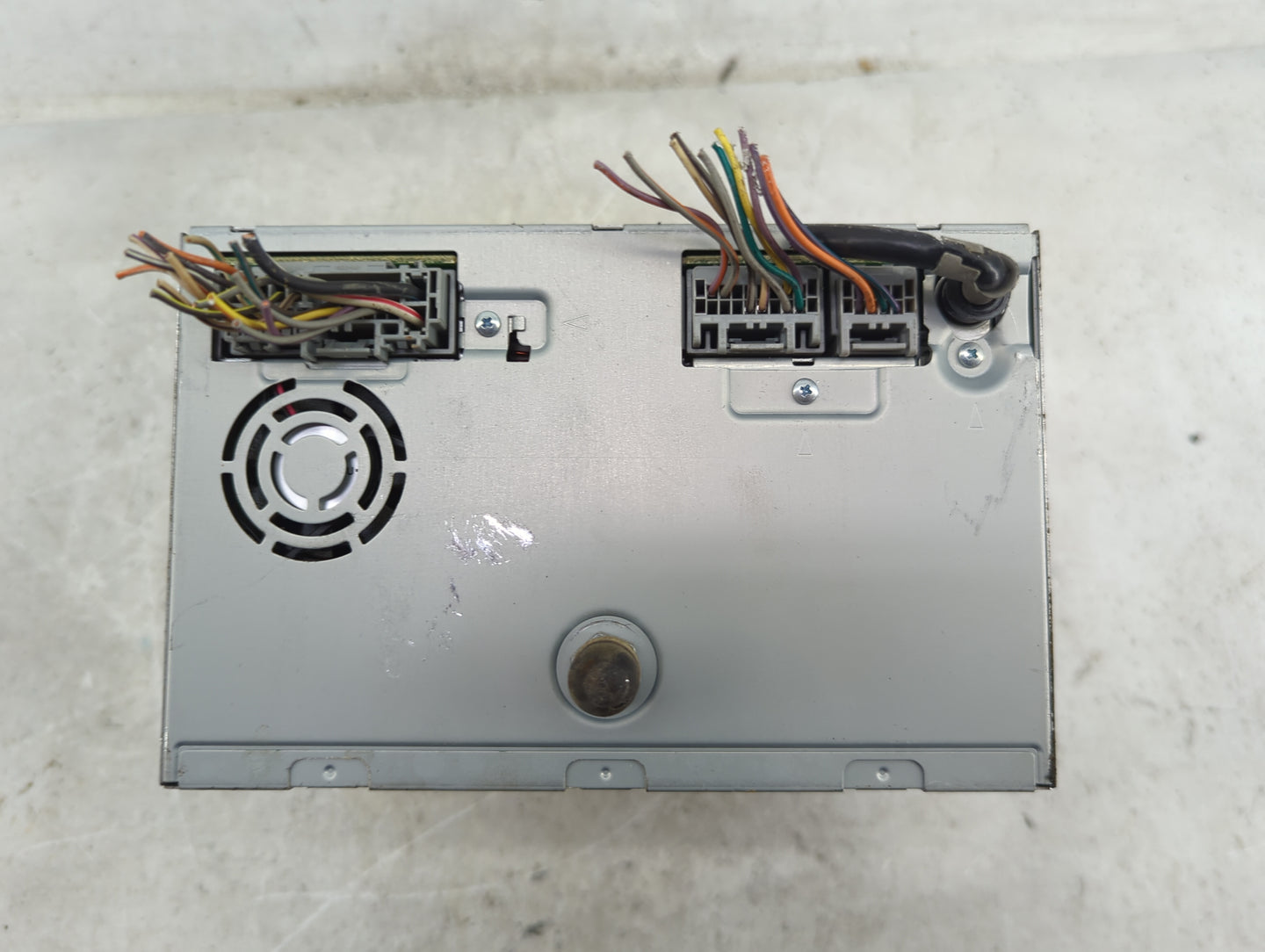 2009 Lincoln Navigator Radio AM FM Cd Player Receiver Replacement P/N:DEH-MG2187ZF Fits OEM Used Auto Parts - Oemusedautopar