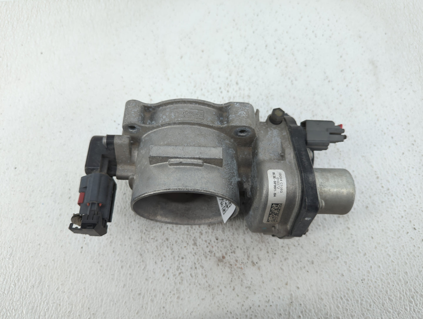 2009 Lincoln Navigator Throttle Body P/N:8L3E-9F991-BA Fits OEM Used Auto Parts - Oemusedautoparts1.com