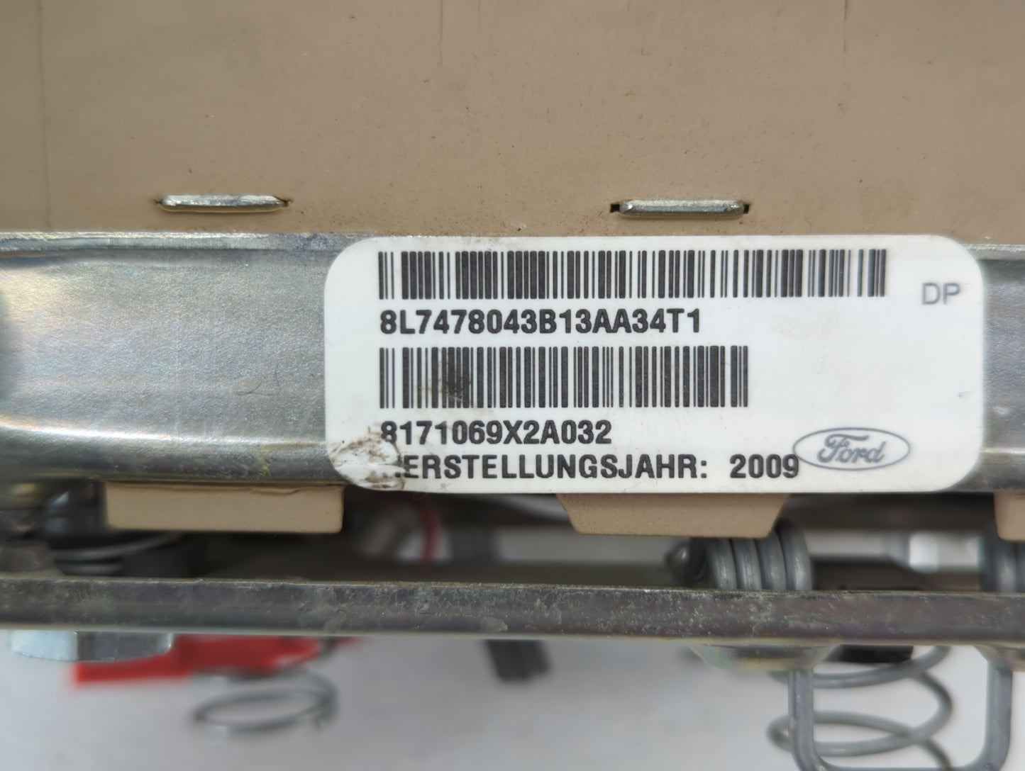 2009 Lincoln Navigator Air Bag Driver Left Steering Wheel Mounted P/N:34042489A Fits OEM Used Auto Parts - Oemusedautoparts1