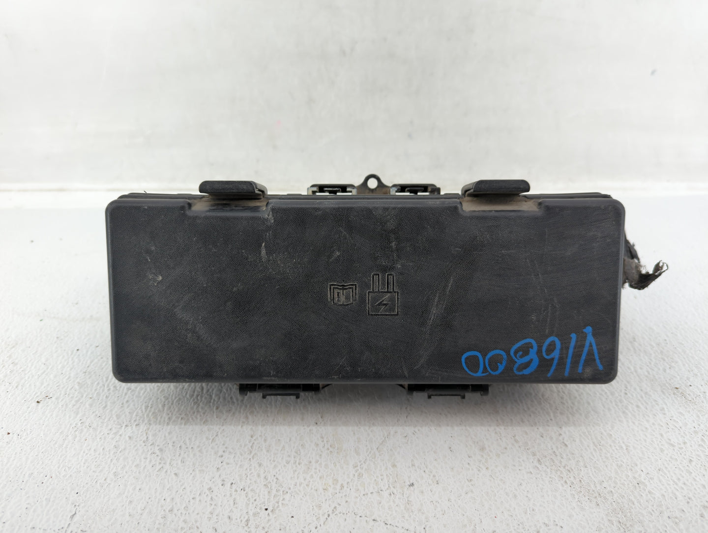 2009 Lincoln Navigator Fusebox Fuse Box Panel Relay Module P/N:9L1T-14A003-BA Fits OEM Used Auto Parts - Oemusedautoparts1.c
