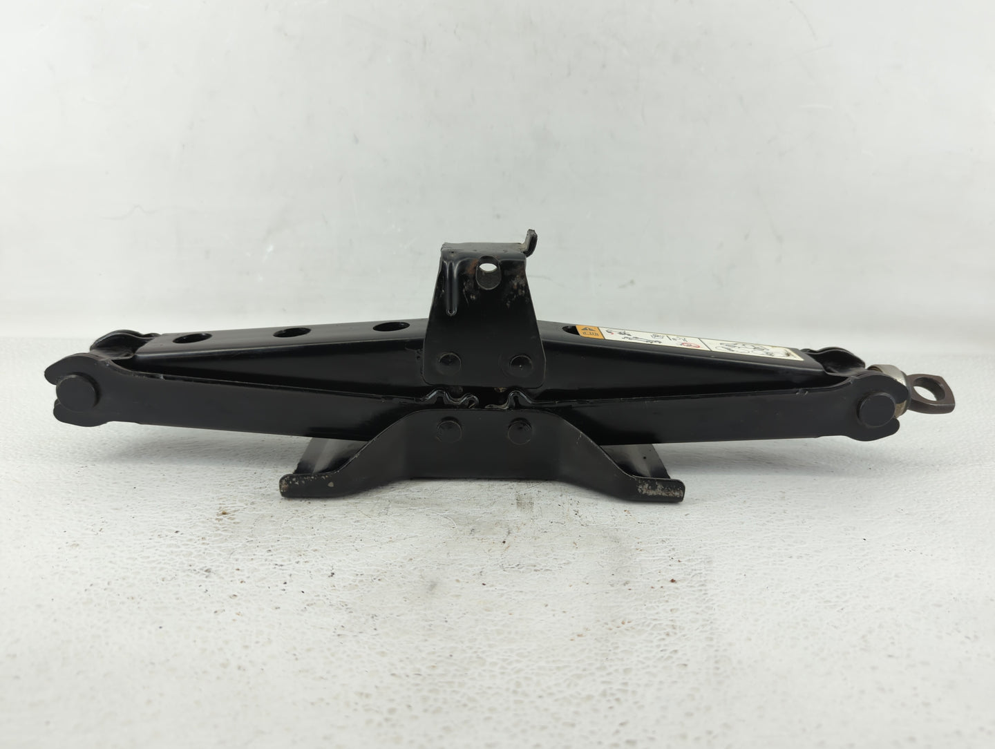 2009 Lincoln Navigator Spare Scissor Car Jack - Oemusedautoparts1.com