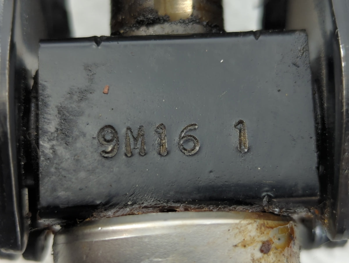 2009 Lincoln Navigator Spare Scissor Car Jack 536743 - Oemusedautoparts1.com