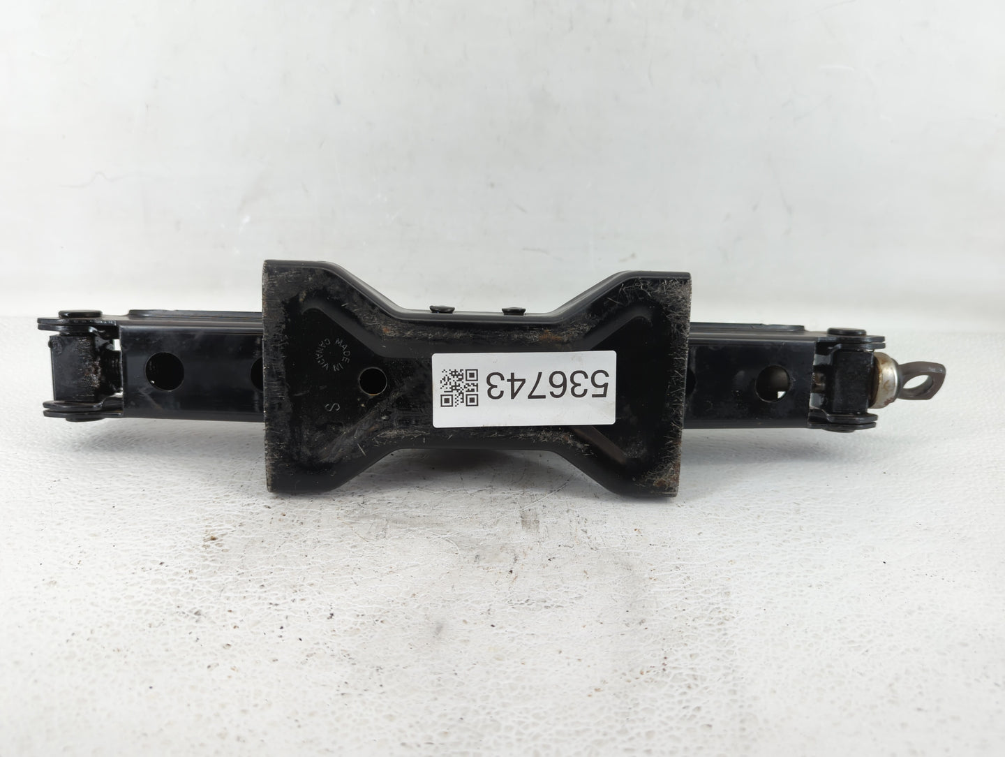 2009 Lincoln Navigator Spare Scissor Car Jack - Oemusedautoparts1.com