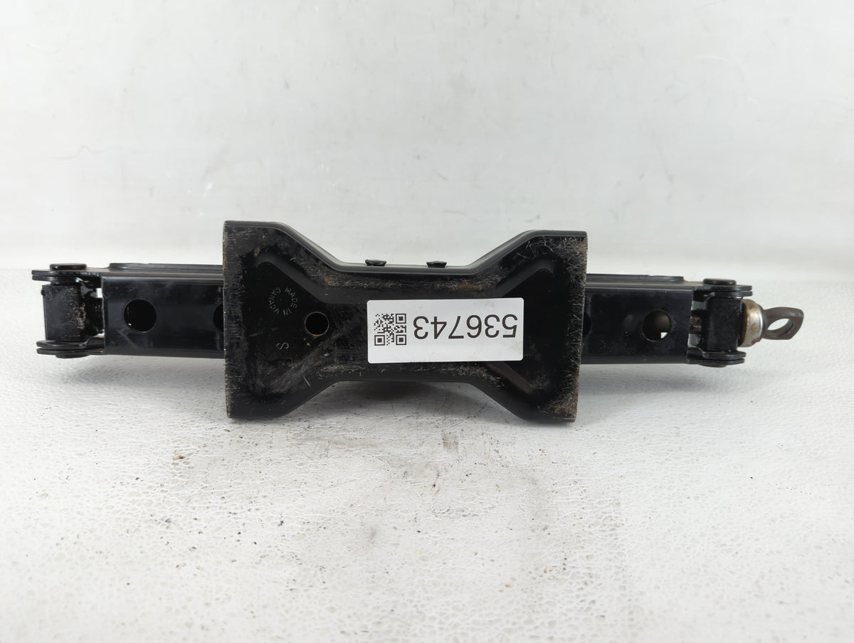 2009 Lincoln Navigator Spare Scissor Car Jack 536743 - Oemusedautoparts1.com