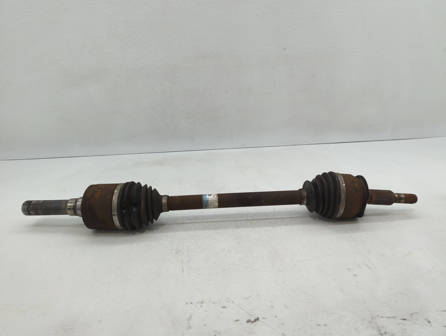 2009 Lincoln Navigator Axle Shaft Front Passenger Cv C/v - Oemusedautoparts1.com